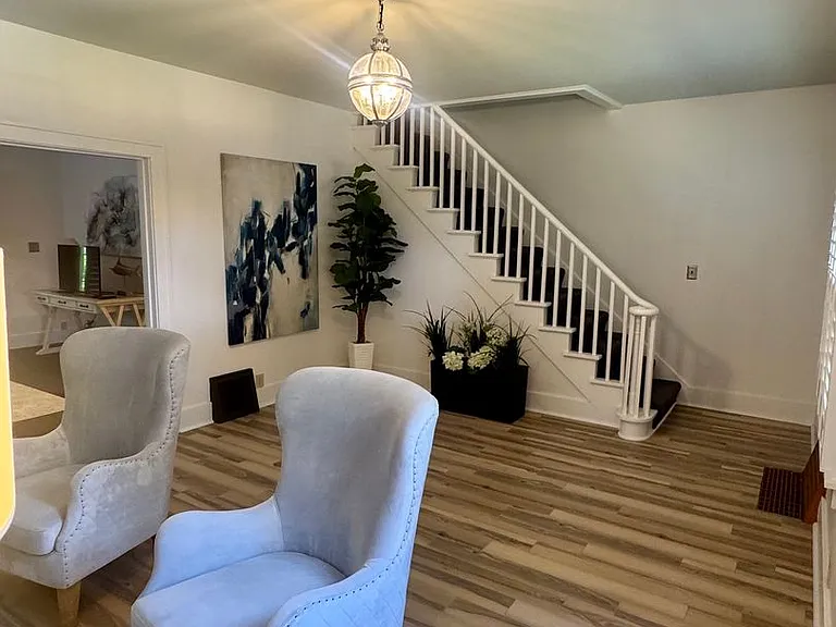 3019 Plymouth Ave — Photo 12