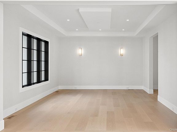 5th image of 6 Highfield Drive