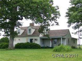 10271 S 300 E, Fairmount, IN 46928