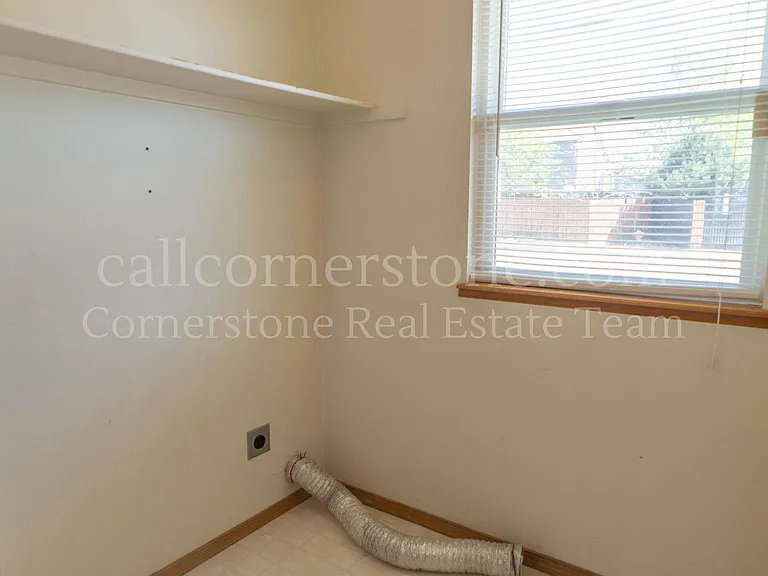 743 Descendant Dr — Photo 8