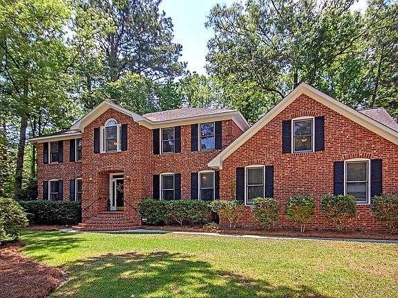 4th image of 200 Glenforest Ct