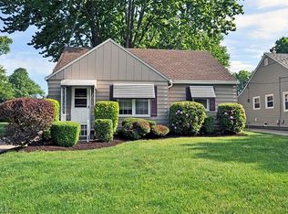 22480 Westwood Ave, Fairview Park, OH 44126