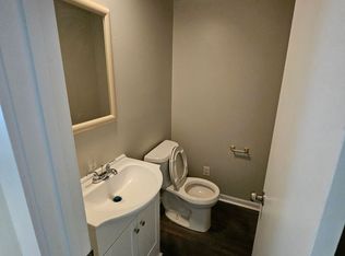 1044 N Eskew Rd, Boonville, IN 47601