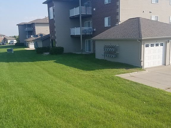Common Area and Garage