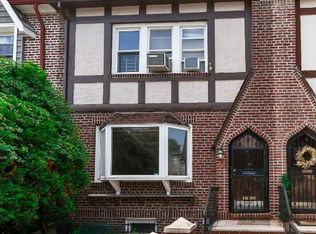 6812 Bay Cliff Ter, Brooklyn, NY 11220