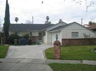 18819 Runnymede St, Reseda, CA 91335