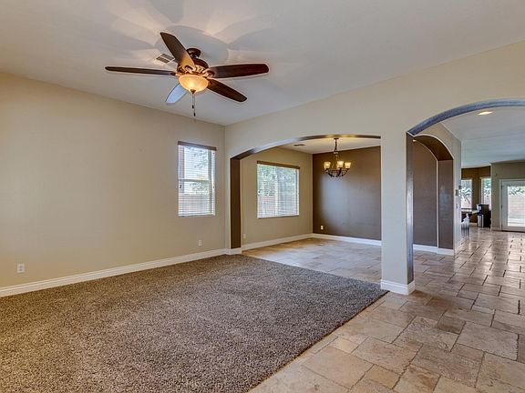 4th image of 7424 W Southgate Ave