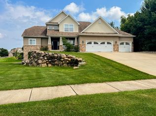 7877 Interlochen St, Kalamazoo, MI 49009