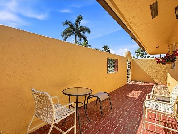 3rd image of 180 Harrison RD #3
