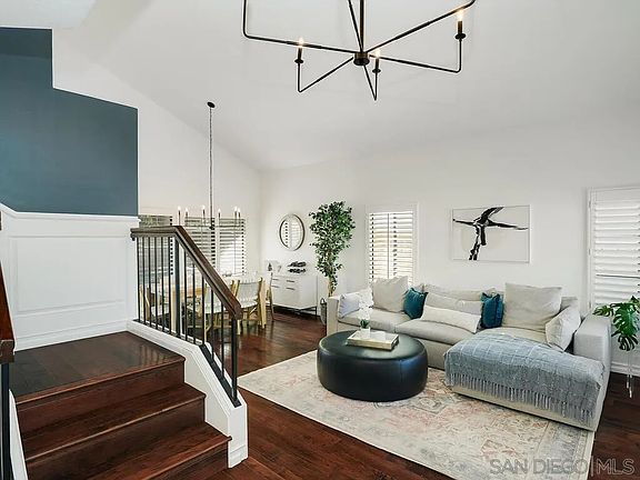 2nd image of 8881 La Cartera St