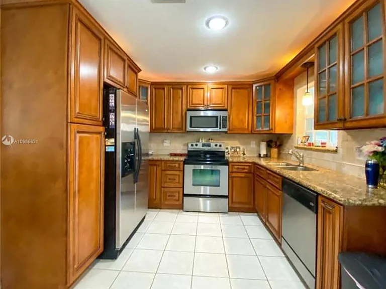 1378 Osprey Ct — Photo 29