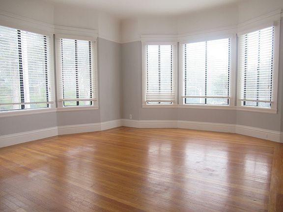 4th image of 890 32nd Ave #6