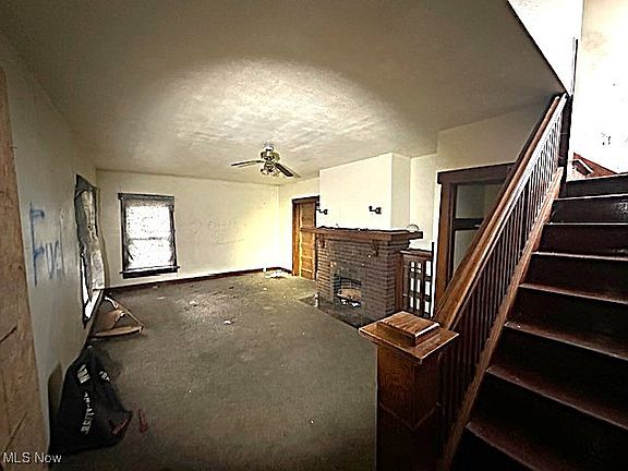 4th image of 615 N Collett St