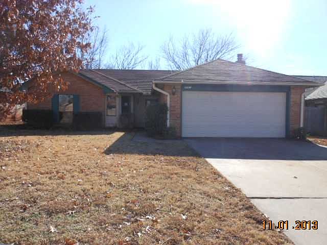 1st image of 2600 Greenfield Dr