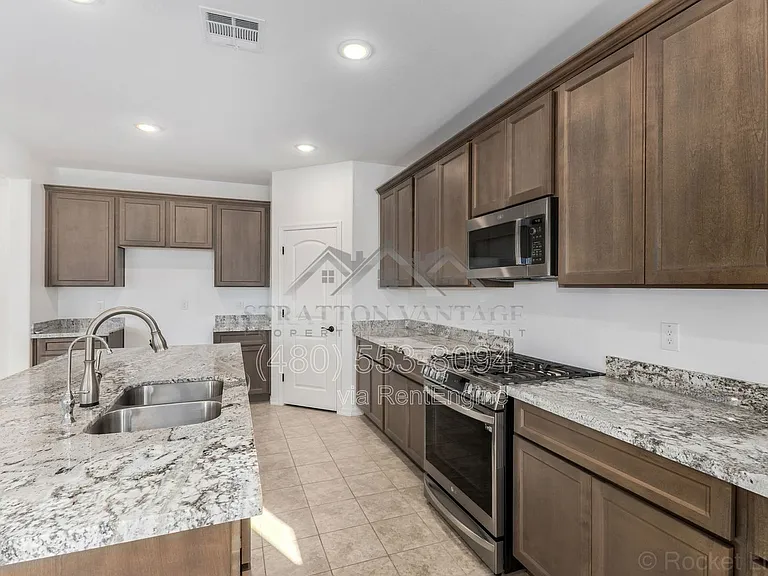 4394 N 197th Dr — Photo 14
