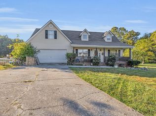 83 Brutis Dr, Rock Spring, GA 30739