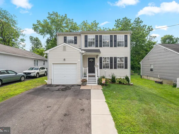 1639 Washington Ave, Willow Grove, PA 19090