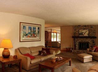 406 136th St W, Burnsville, MN 55337