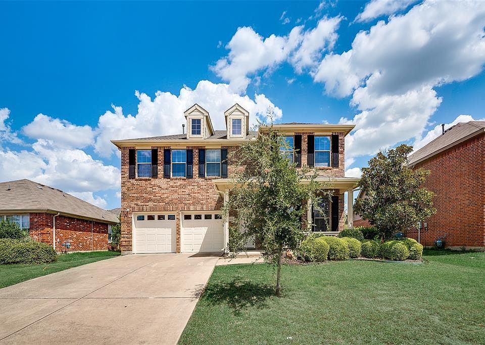 1st image of 2919 Westover Dr