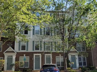 12630 Fair Crest Ct, Fairfax, VA 22033