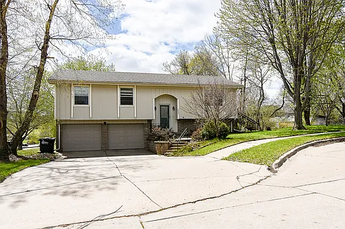 10205 T Cir Photo 1