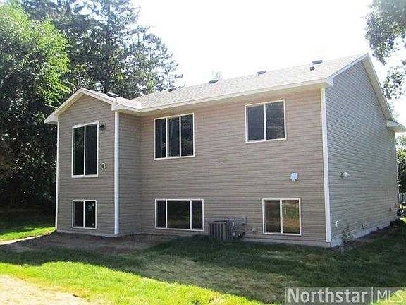 2nd image of 5825 2 1/2 St NE