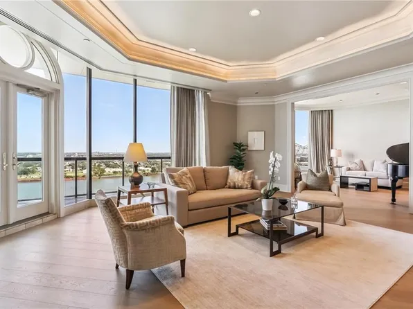 600 Port Of New Orleans Pl APT 15F, New Orleans, LA 70130