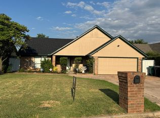 10313 S Fairview Dr, Oklahoma City, OK 73159