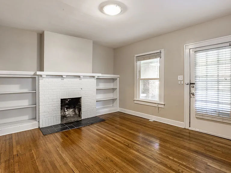 4327 N Park Ave — Photo 5