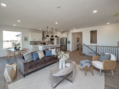 8925 Hickory Dr, Urbandale, IA, 50322