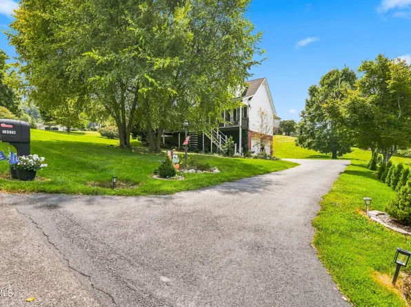 19028 Sterling Dr, Abingdon, VA 24211
