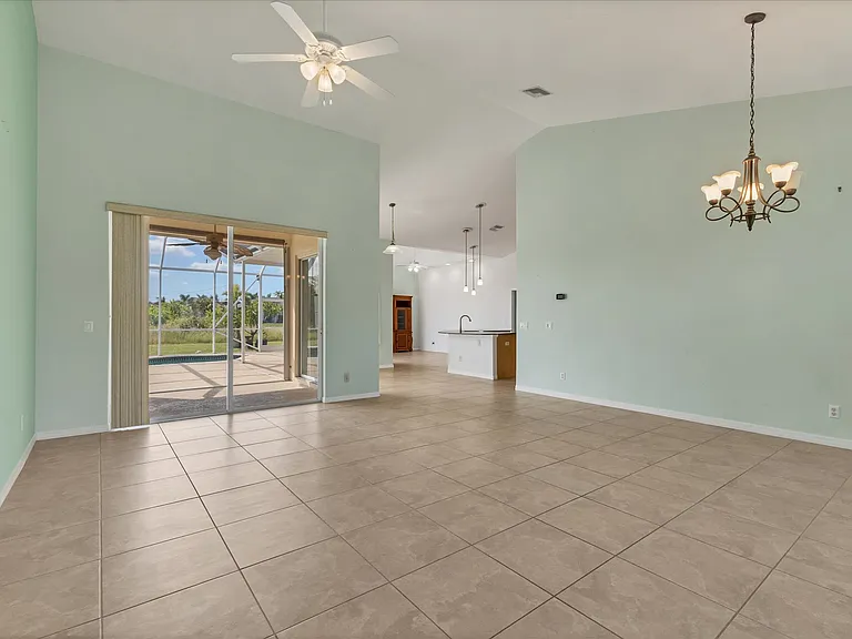 15077 Acorn Cir — Photo 15