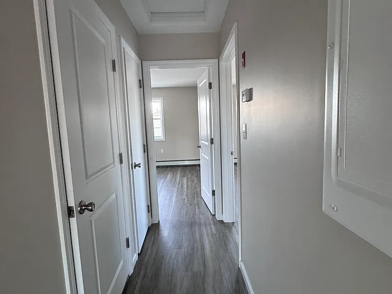 62-04 Hillmeyer Rd #2 — Photo 5