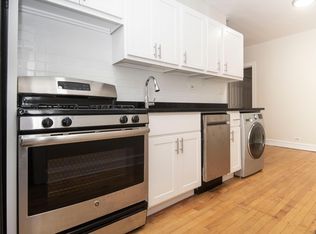 1419 W Hutchinson St #4224-1, Chicago, IL 60613