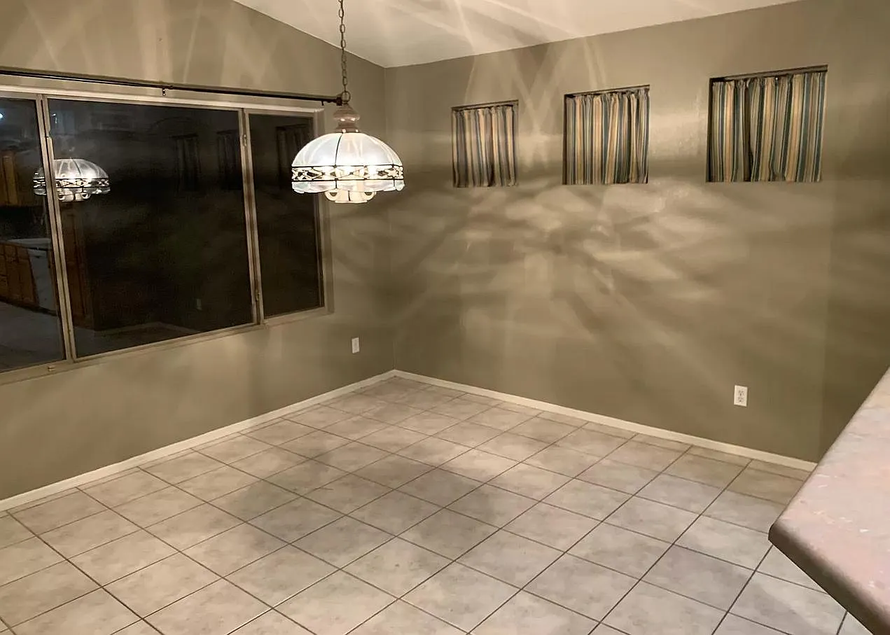 4 bed, 1869 sqft, $2,850 — Photo 4