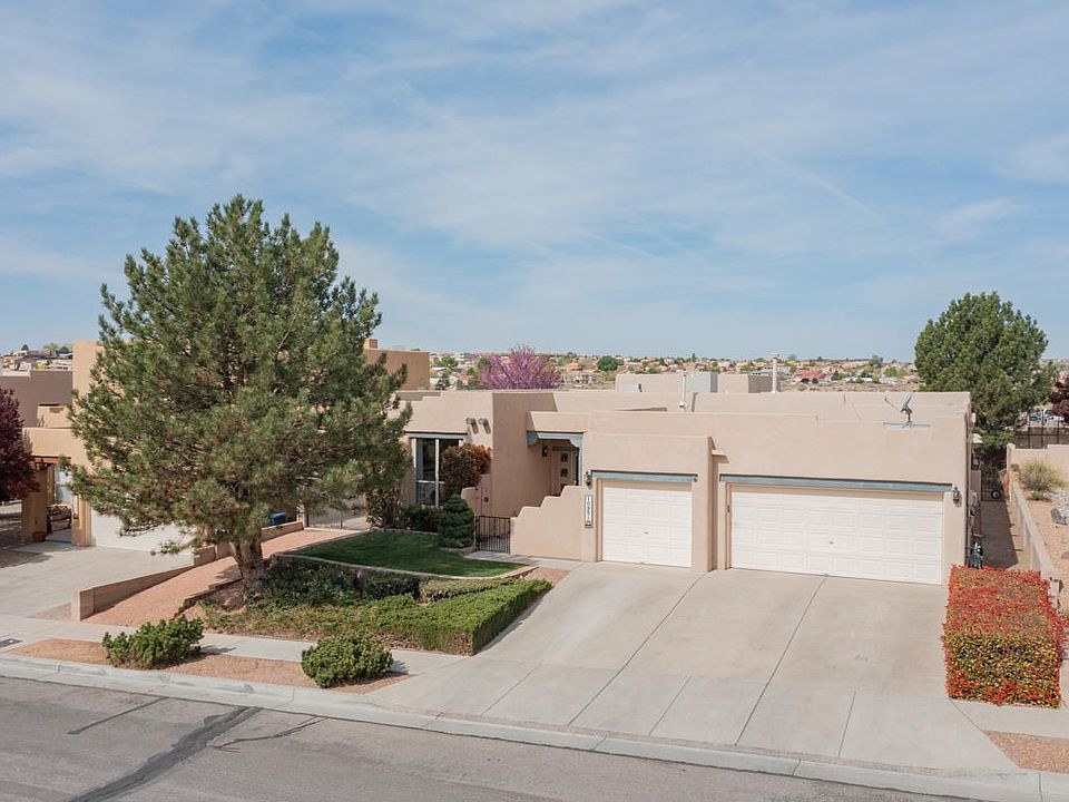 1st image of 10951 Carreta Dr NW