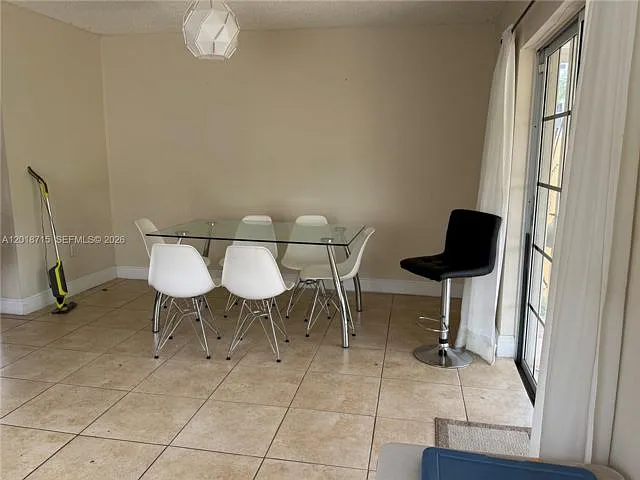 6720 SW 21st St — Photo 12