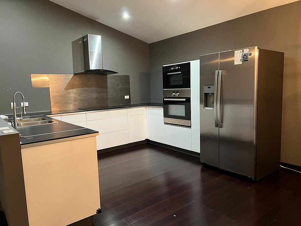 1st image of 351 University Ln #A