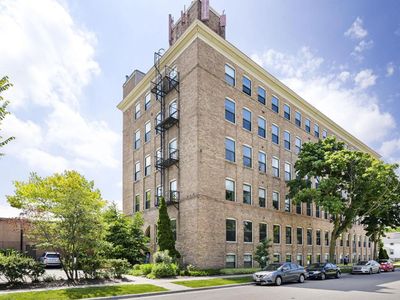 123 North Blount Street #602, Madison, WI, 53703