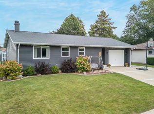 630 Erie Ave, Oostburg, WI 53070