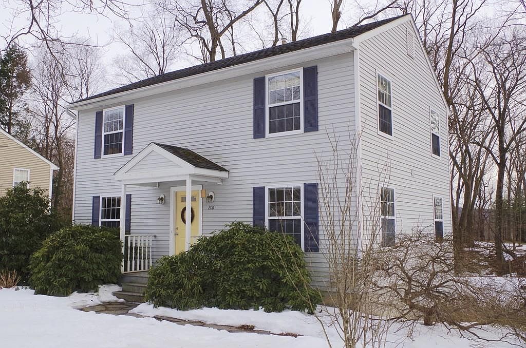 206 Grove St, Northampton, MA 01060 Zillow