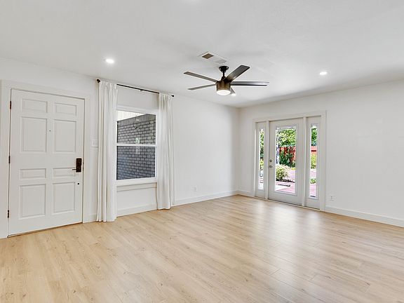 Vacant Living Room