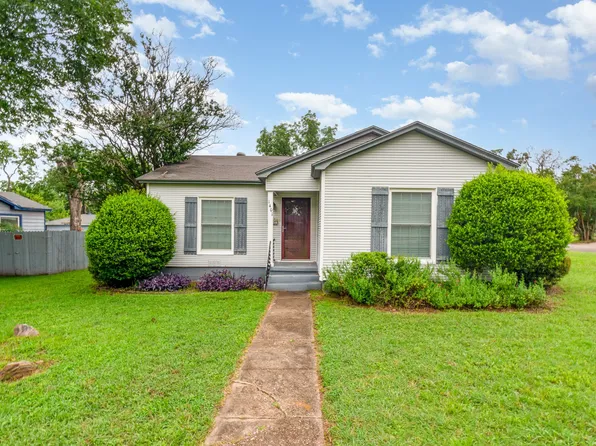 1401 W Shepherd St, Denison, TX 75020