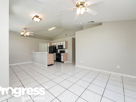 2nd image of 3055 Pineda Dr