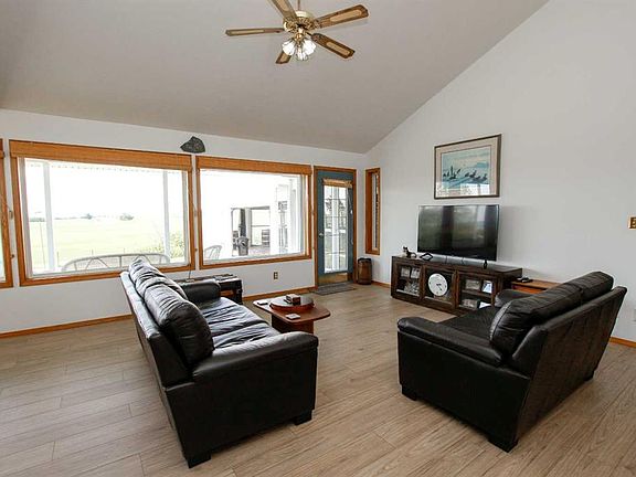 5th image of 37466 E Range Rd #263