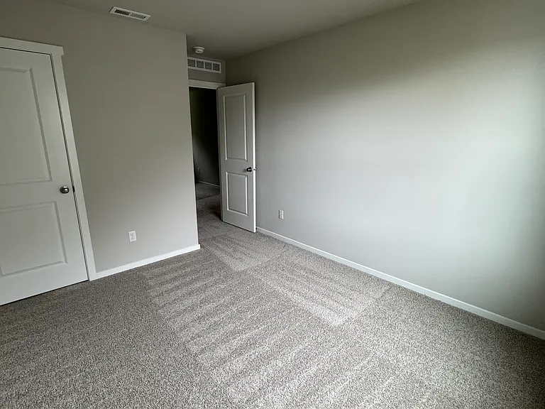 3rd bedroom.