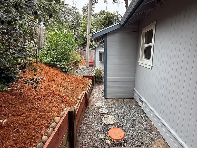 8121 El Rancho Dr — Photo 18