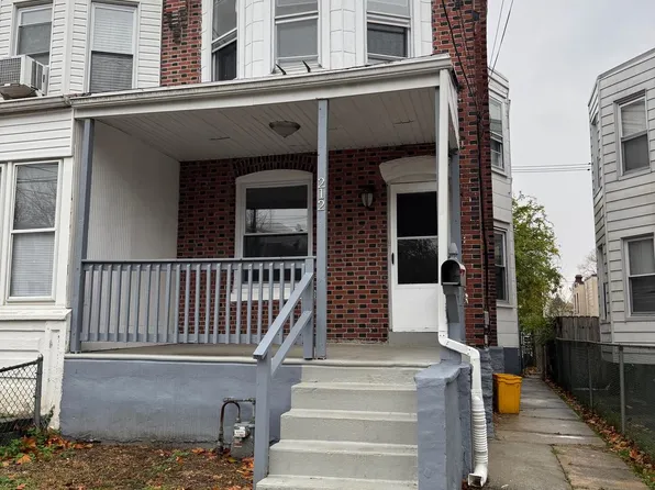 212 Staley Ave, Collingdale, PA 19023