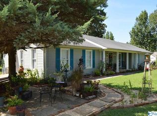26979 McLemore Cir, Harvest, AL 35749