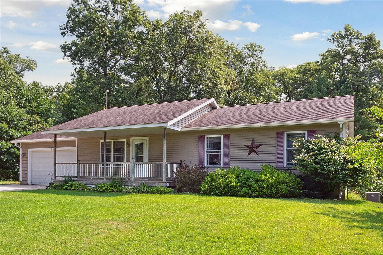 6532 Black Hawk Ln photo 1